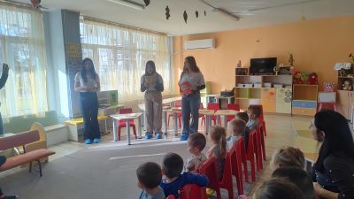 Ден на четенето  - ДГ Снежанка - Велики Преслав