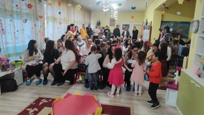 "С обич за мама" - тържество в група "Мечо Пух" - ДГ Снежанка - Велики Преслав