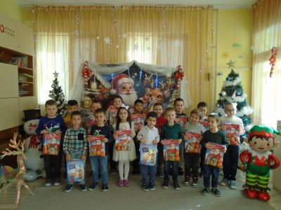 Подаръци ще има за всички от❤️ - ДГ Снежанка - Велики Преслав